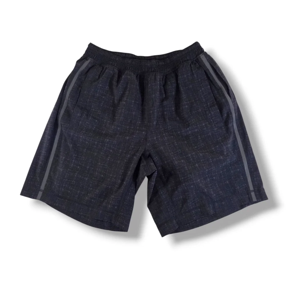LULULEMON Men’s 9” Lined Pace Breaker Shorts Black Grey Gray Large